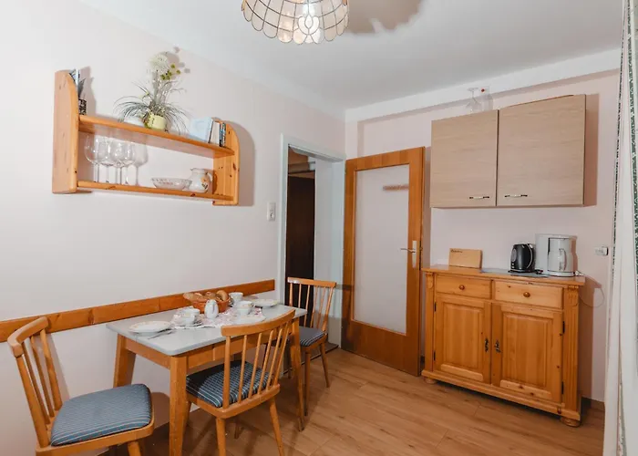 דירה Haus Koetschach-5 By Interhome *