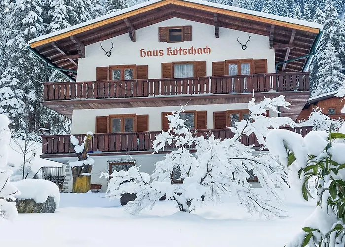 Haus Koetschach-5 By Interhome Lejlighed